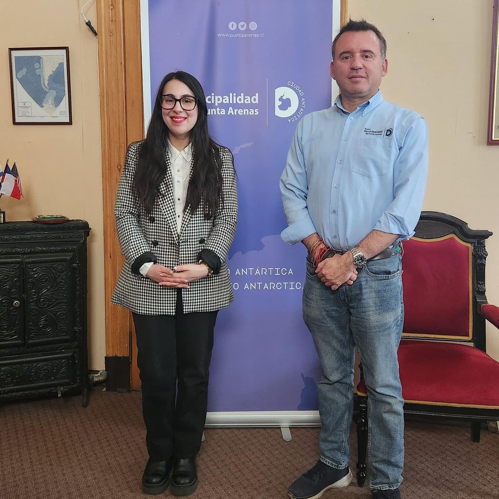 Reunión con alcalde 29-04 Reunión con alcalde 29-04