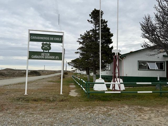 Seremi de Seguridad Pública visitó Rete´n Cañadon Grande Seremi de Seguridad Pública visitó Rete´n Cañadon Grande
