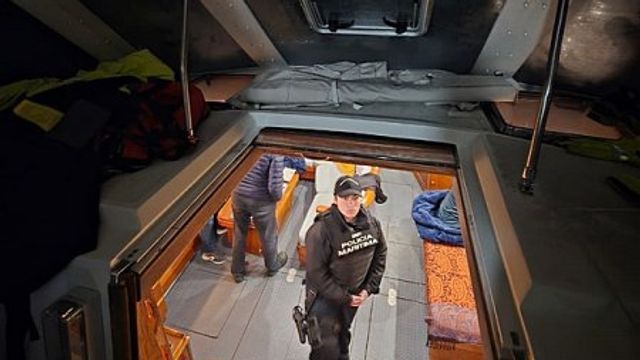 policia marítima policia marítima