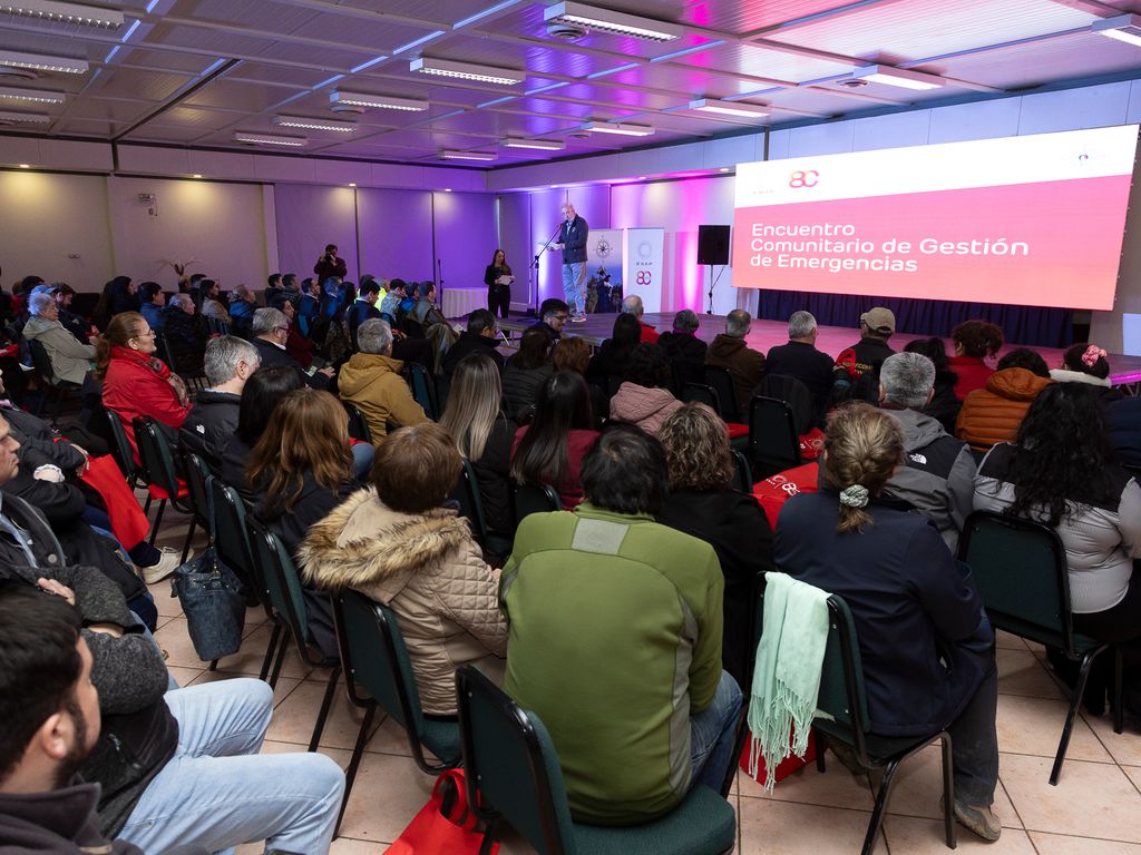 Cerca de cien personas participaron en el encuentro Comunidad Preparada ante Emergencias Cerca de cien personas participaron en el encuentro Comunidad Preparada ante Emergencias