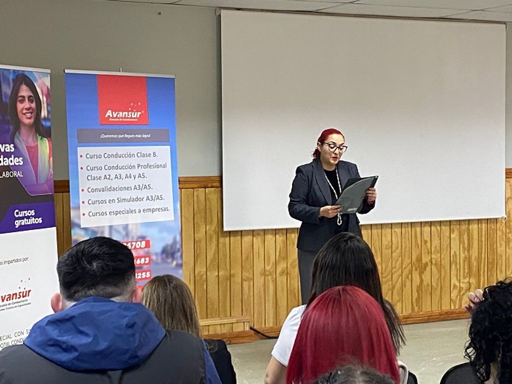 Desarrollo de la ceremonia de entrega de certificados