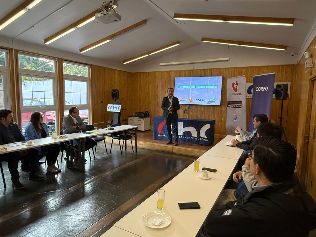 Oscar Strauch subdirector Corfo Oscar Strauch subdirector Corfo