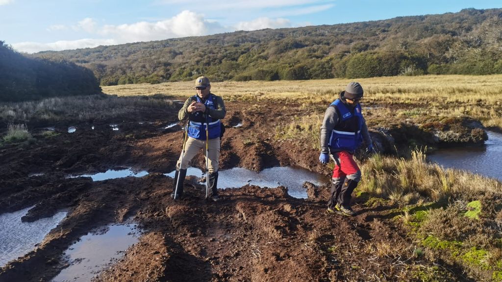 Dos funcionarios de la DGA acompañaron al administrador de la RN Magallanbes en el recorrido Dos funcionarios de la DGA acompañaron al administrador de la RN Magallanbes en el recorrido