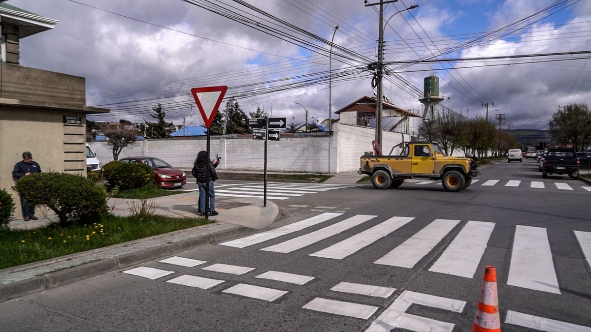 INSTALACIÓN DE SEÑALÉTICAS (8)