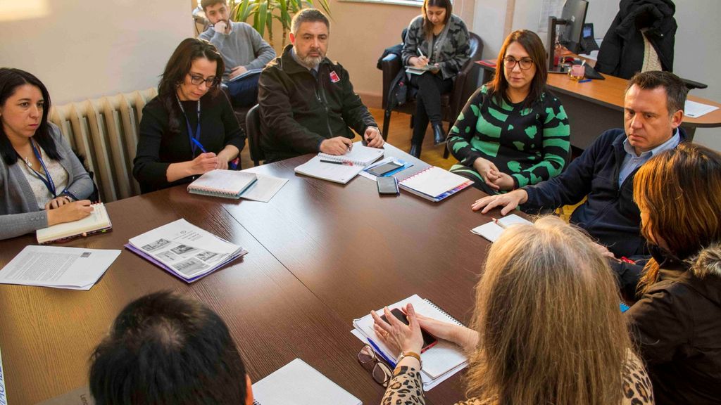 REUNIÓN EN SERVICIO SALUD MAGALLANES (2)