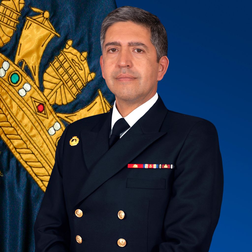 Contraalmirante Jorge Castillo, Comandante en Jefe de la Tercera Zona Naval Contraalmirante Jorge Castillo, Comandante en Jefe de la Tercera Zona Naval