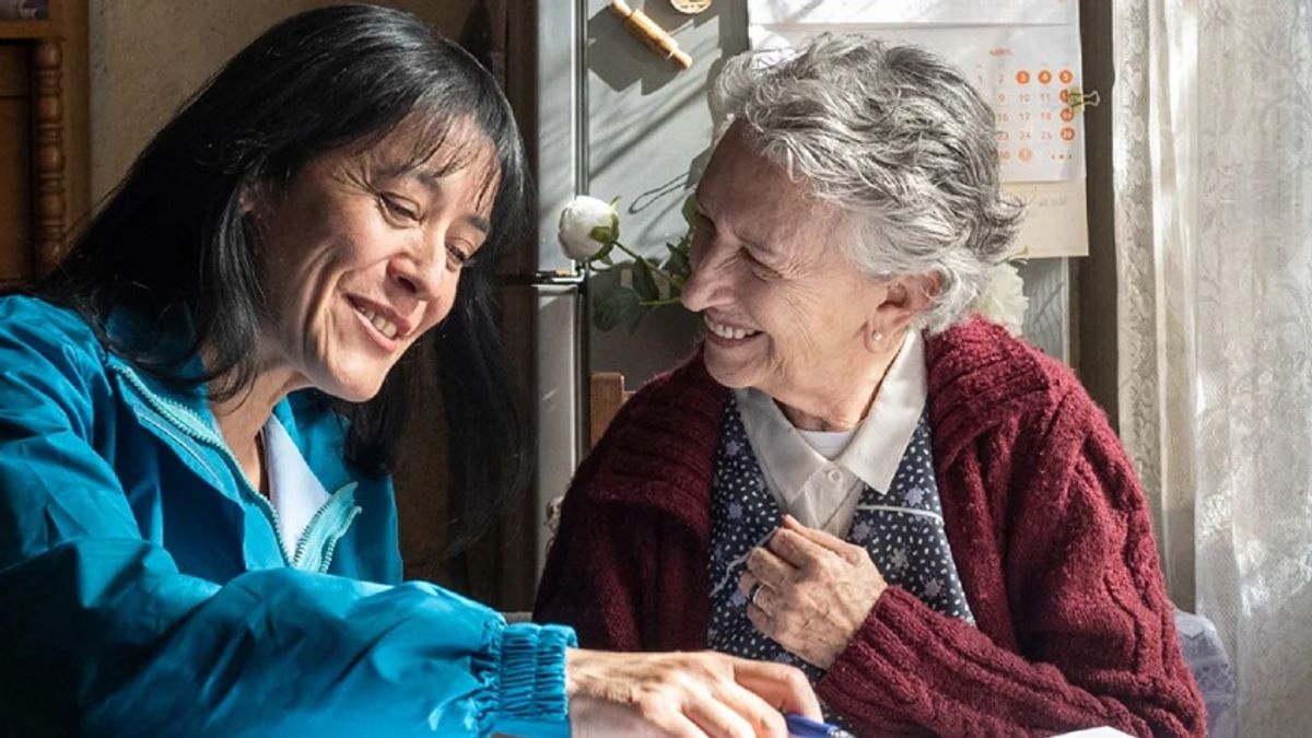 HOGAR DE CRISTO IMPULSA CAMPAÑA PARA VISIBILIZAR LA POBREZA Y SOLEDAD QUE AFECTA A PERSONAS MAYORES EN CHILE