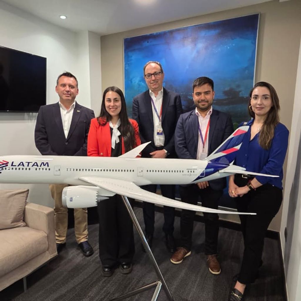 Latam 03-12 Latam 03-12