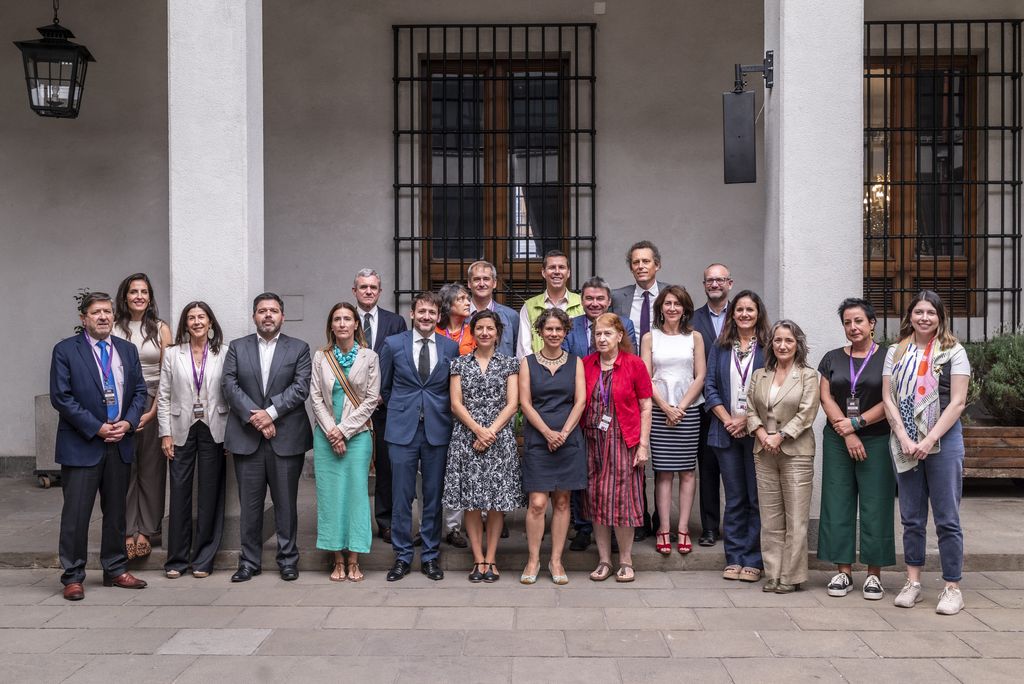 Comité de Carbono Neutralidad y Resiliencia 2 Comité de Carbono Neutralidad y Resiliencia 2