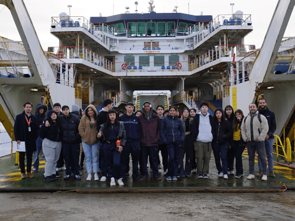 cdvf65tb7gyn8um cdvf65tb7gyn8um