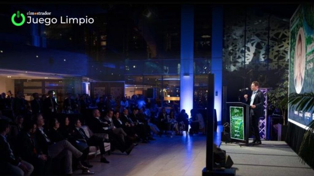 1-2-700x394-1 1-2-700x394-1