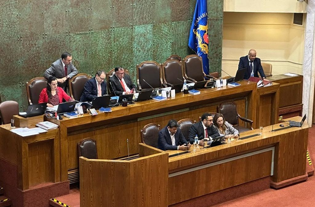 668c75d5-41d1-4bed-97c9-383c196de851 668c75d5-41d1-4bed-97c9-383c196de851