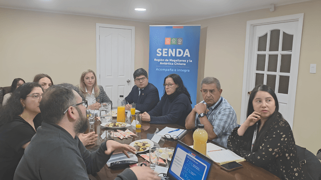 sendaencuestajuventud sendaencuestajuventud