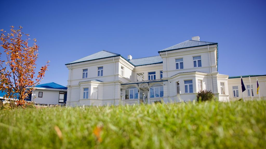 CORTE OTOÑO 2 CORTE OTOÑO 2