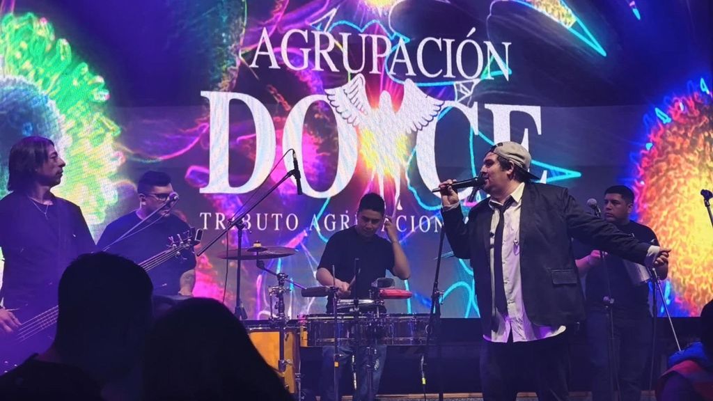 FOTO AGRUPACION DOCE