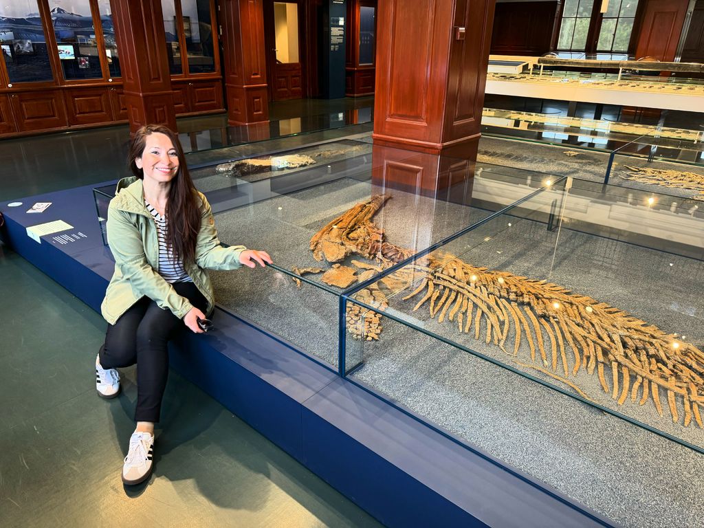 Con un ictiosaurio en el museo de la Universidad de Oslo Con un ictiosaurio en el museo de la Universidad de Oslo