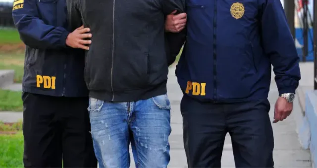 ctnxt-a-1-por-pdi-y-detenido-sospechoso-asesinato-mujer-joven-calbuco-750x400 ctnxt-a-1-por-pdi-y-detenido-sospechoso-asesinato-mujer-joven-calbuco-750x400