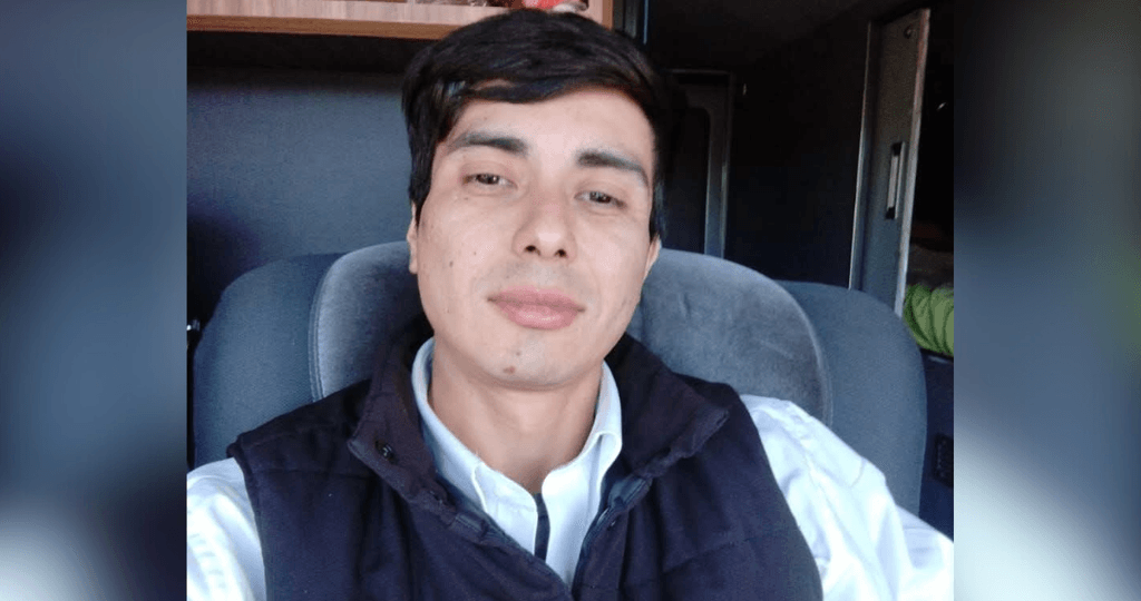 joven-auxiliar-de-bus-se-bajo-a-comprar-en-puerto-montt-y-no-regreso-lleva-cinco-dias-desaparecido joven-auxiliar-de-bus-se-bajo-a-comprar-en-puerto-montt-y-no-regreso-lleva-cinco-dias-desaparecido