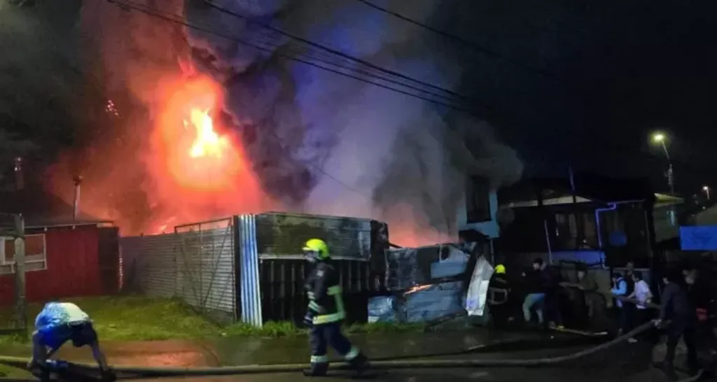 cedida-a-rbb-por-fatal-incendio-en-quellon-750x400 cedida-a-rbb-por-fatal-incendio-en-quellon-750x400