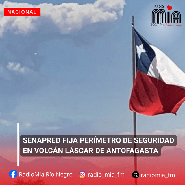 Post para facebook cuadrado invitacion horarios iglesia amarillo y azul Post para facebook cuadrado invitacion horarios iglesia amarillo y azul