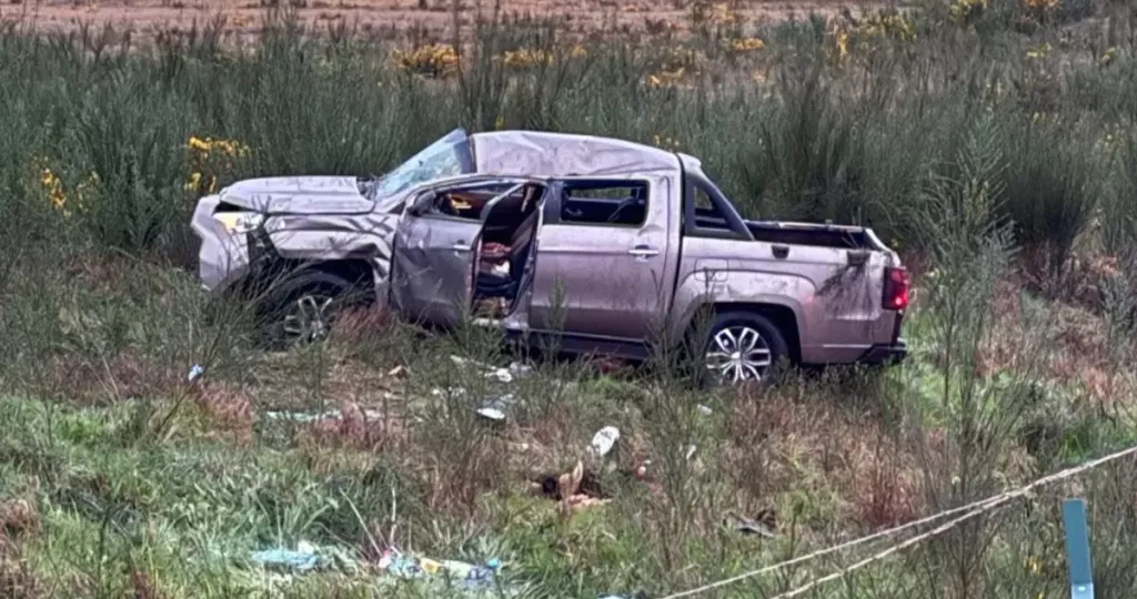 detenido-volcamiento-aerodromo-camioneta-robada detenido-volcamiento-aerodromo-camioneta-robada