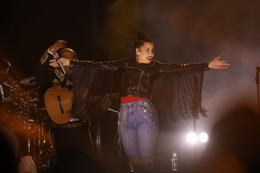 87182980-da19-449e-bac2-1044e5952f31 87182980-da19-449e-bac2-1044e5952f31