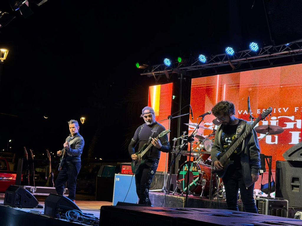 GUITARRAS CALDERA GUITARRAS CALDERA