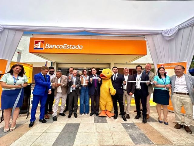 Inauguración Banco Estado