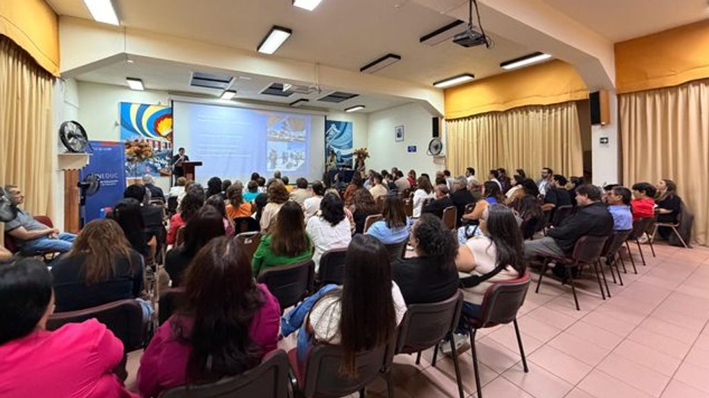 26f2b289-f95c-47fb-84f5-8eaffde57f9c-medium-standard-q100 26f2b289-f95c-47fb-84f5-8eaffde57f9c-medium-standard-q100