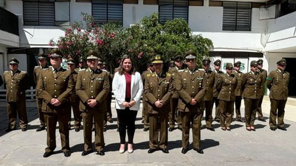 585c463b-3213-4ca5-b1c7-c043328eb626-medium-standard-q100 585c463b-3213-4ca5-b1c7-c043328eb626-medium-standard-q100